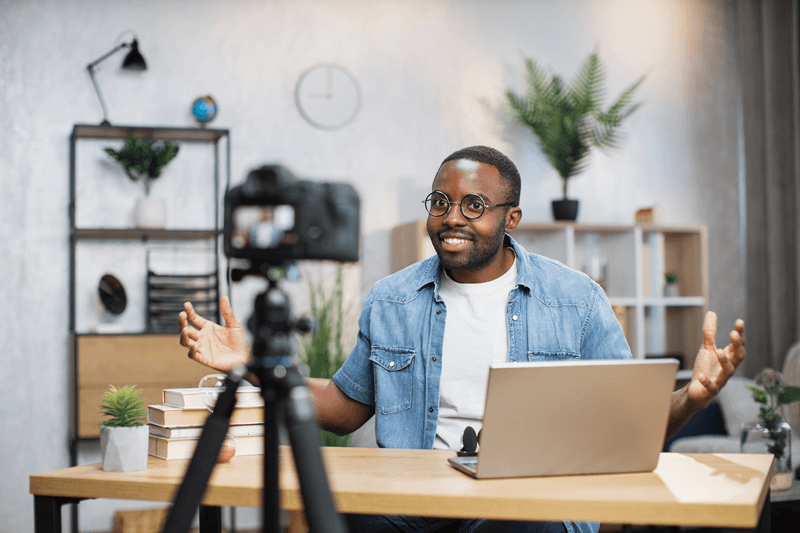 Freelance en Internet: cómo empezar a trabajar online y conseguir tus primeros clientes
