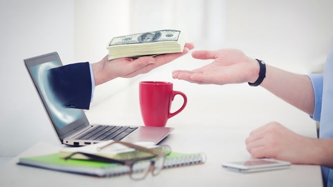 ¿CÓMO GANAR DINERO ONLINE DE FORMA REAL Y SOSTENIBLE?